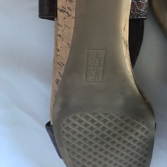 Shoes Aerosol Women’s size 9 - Picture 5 of 5